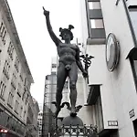 Elisabeth On Vaci Street Apartment Budapest
